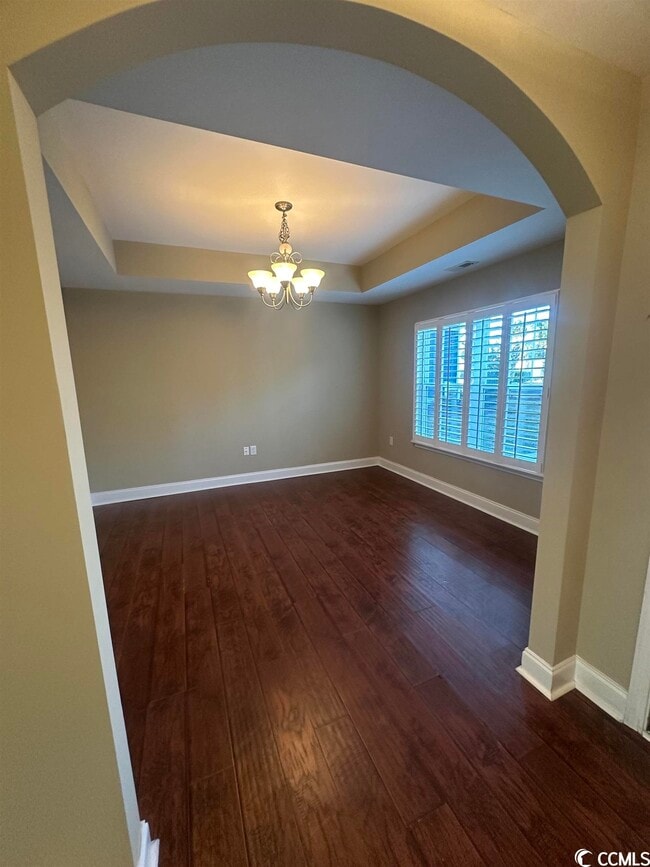 Building Photo - 619 Uniola Dr