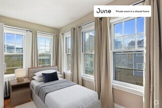 Building Photo - Private bedroom in 6 bed/2 bath Home