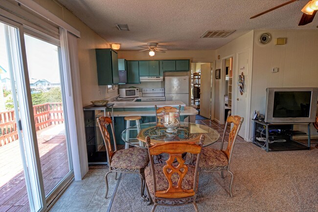 Foto del edificio - 2271 New River Inlet Rd