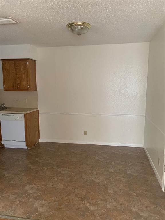 Building Photo - 1809 Miles Ave