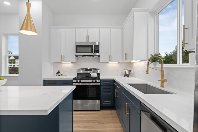 Foto del edificio - 717 Janisch Rd