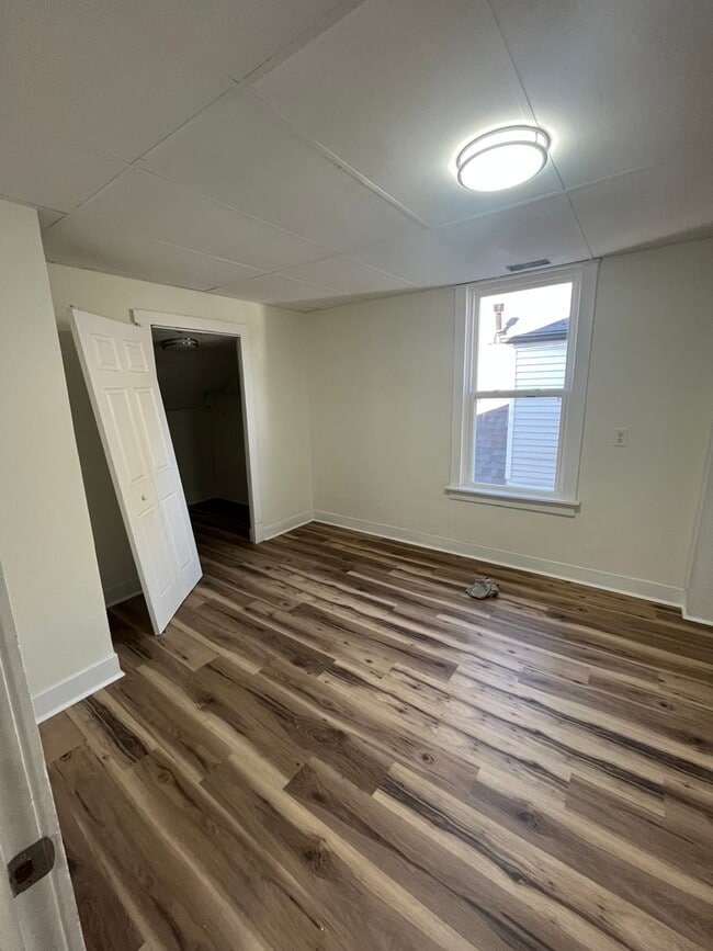 Building Photo - 1813 West Dr