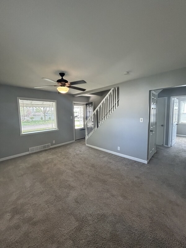 Building Photo - 2060 Champaign Rd