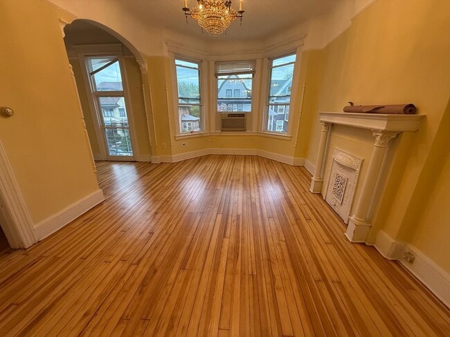 Foto del edificio - 223 Harrison Ave