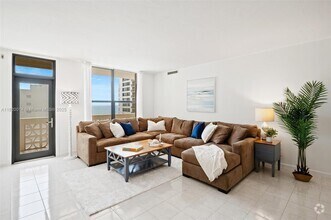 Building Photo - 10185 Collins Ave