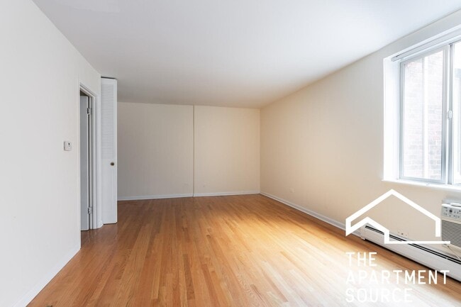 Foto del edificio - 5820 N Sheridan Rd