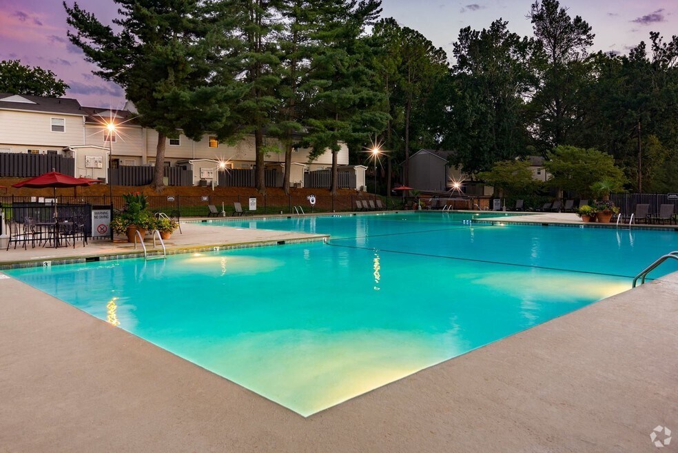 The Village at Commonwealth Rentals Charlotte, NC