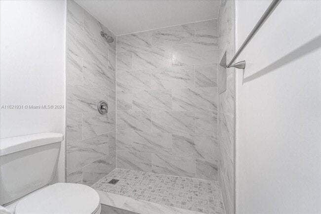 Building Photo - 10500 SW 108th Ave