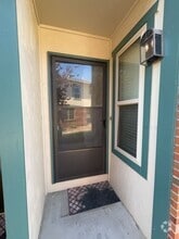 Building Photo - 916 44th Ave Ct