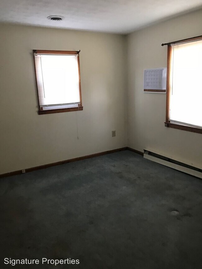 Building Photo - 4 br, 2 bath House - 126 Welch Park
