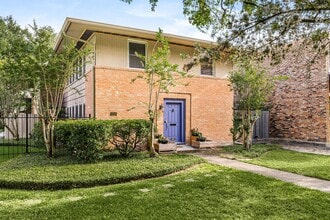 Building Photo - 4018 Blue Bonnet Blvd