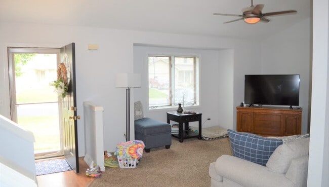 Building Photo - 605 Ruxton Ridge Dr