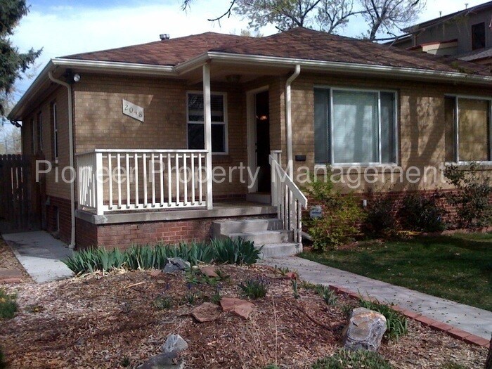 Primary Photo - 2048 Newton St