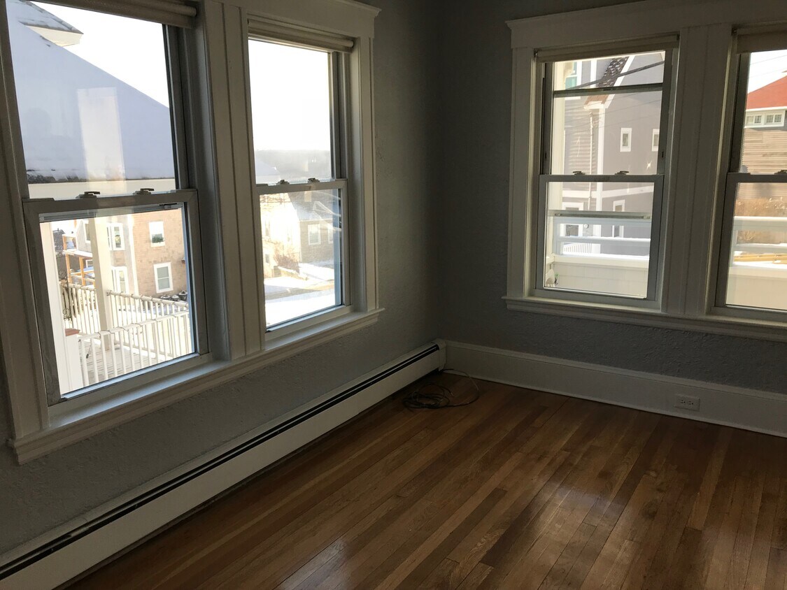 14 Eastern Ave Unit A, Hull, MA 02045 Apartments in Hull, MA