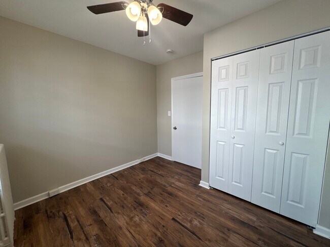 Foto del edificio - 5948 Malta St