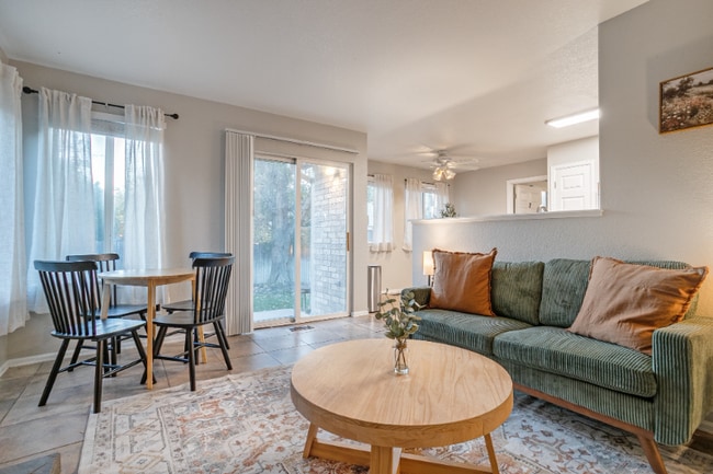 Photo - 13031 Dexter St House