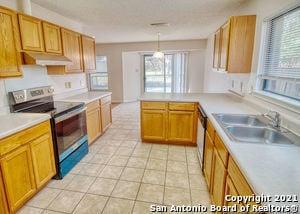 Building Photo - 13911 Edge Point Dr