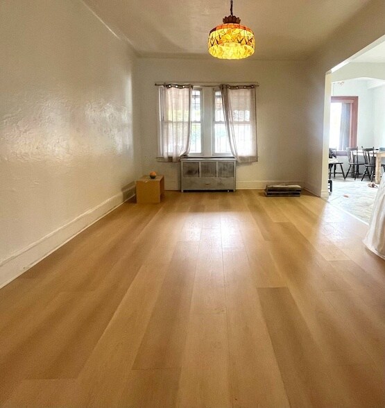 Foto del edificio - 3006 90th St