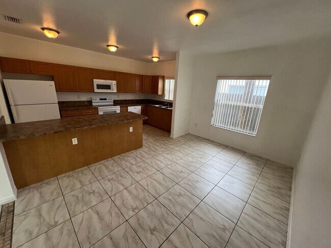 Foto del edificio - Great 3 Bedroom Home