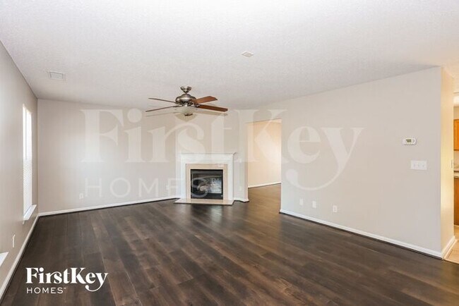 Building Photo - 109 Farnham Way