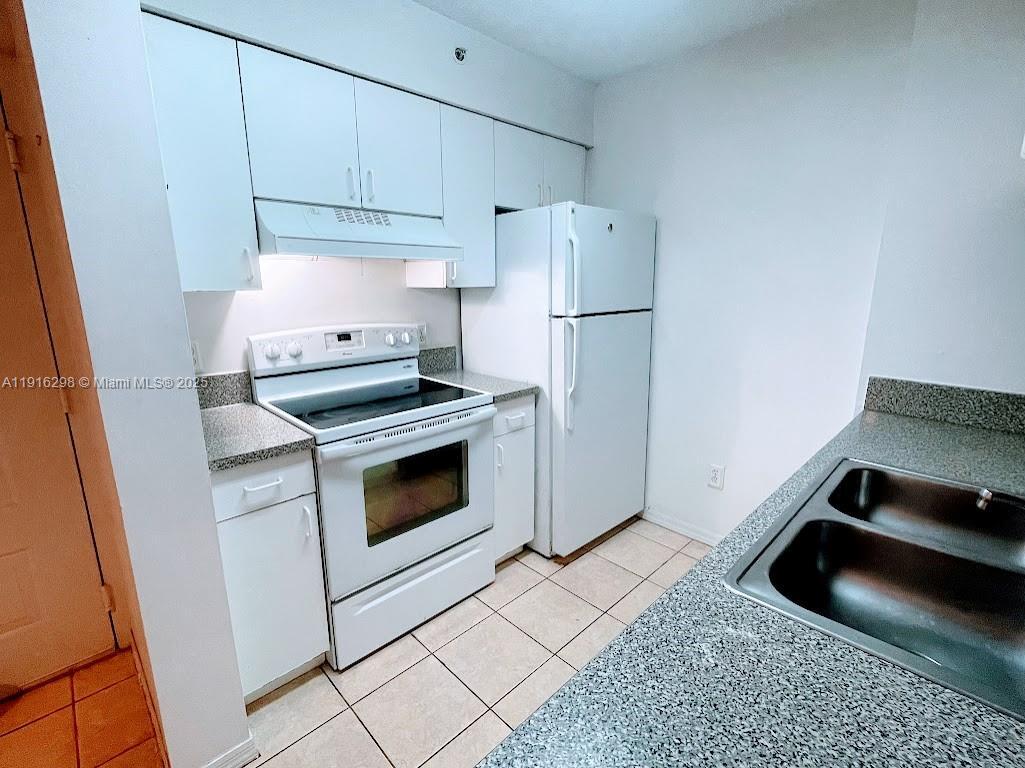 Foto principal - 430 S Park Rd