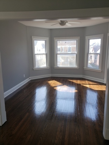 Building Photo - 935 N Massasoit Ave