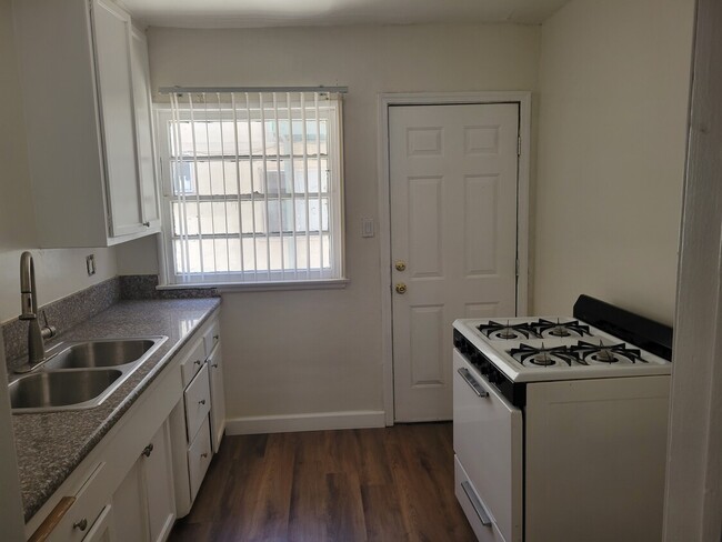 #5 - Kitchen - 7357 Woodman Ave