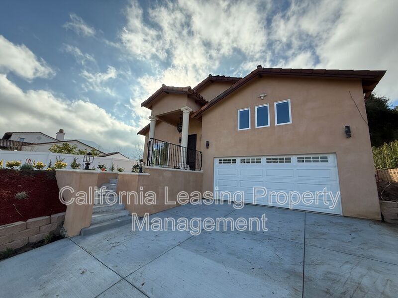 Foto principal - 26976 Sand Canyon Rd