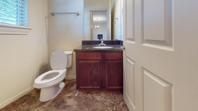 Foto del edificio - 709 Luther W St