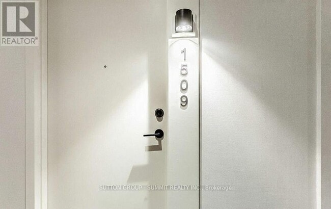 Building Photo - 8010 Derry Rd