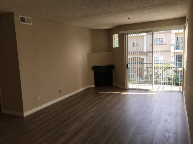 Studio Heights Apartments photo'