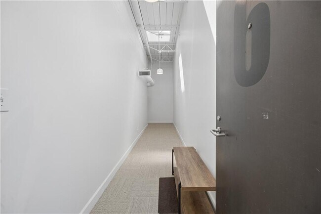 Foto del edificio - 820 DeKalb Ave NE