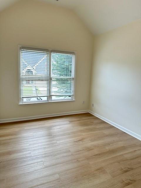 Foto del edificio - 340 Medridge Dr