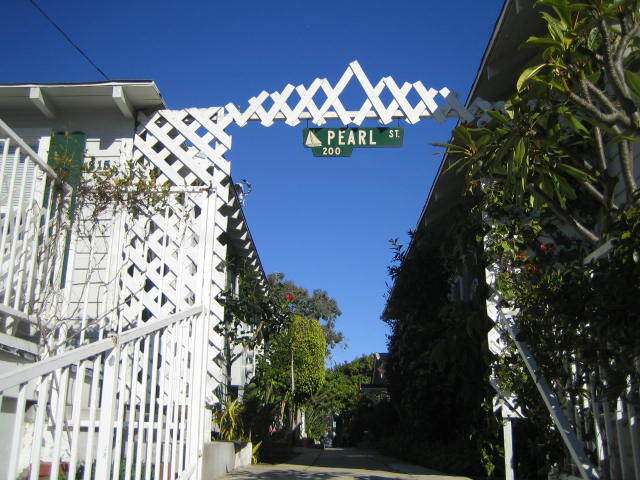 Foto del edificio - 215 Pearl St