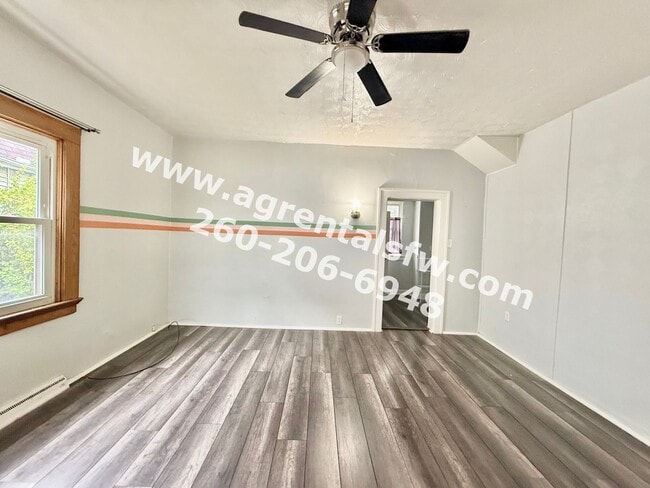 Foto del edificio - 1711 W Main St