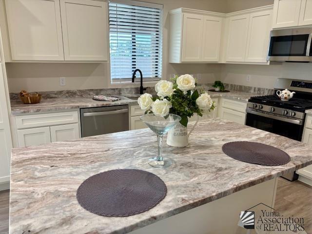 Foto del edificio - 4273 W 31st Pl