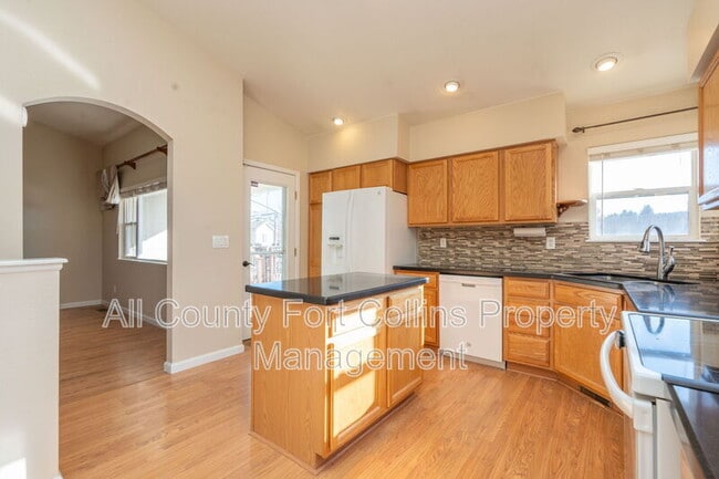Building Photo - 1712 51st Ave