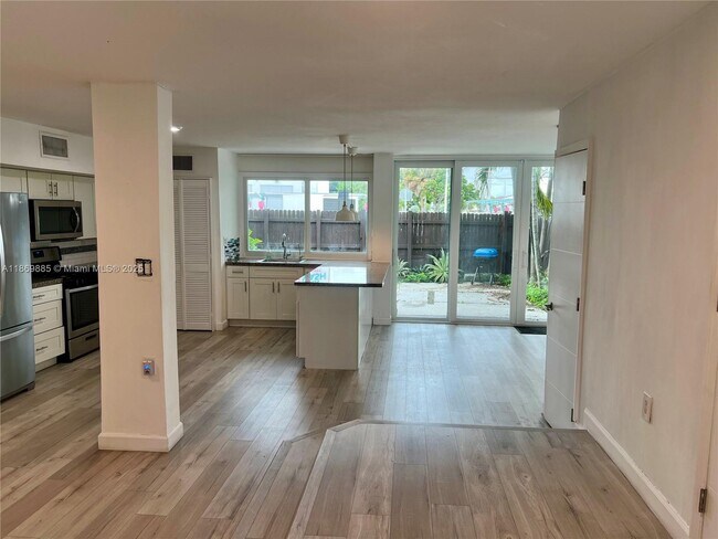Foto del edificio - 7133 SW 109th Ct