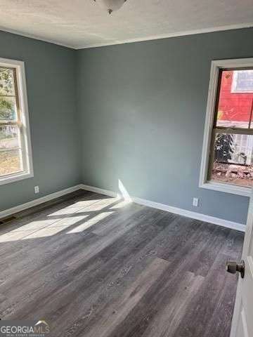 Building Photo - 447 High Moon Dr