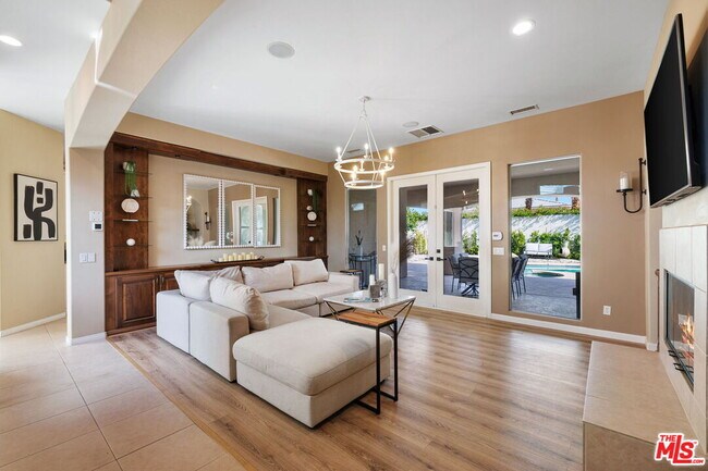 Foto del edificio - 4 Cartier Ct