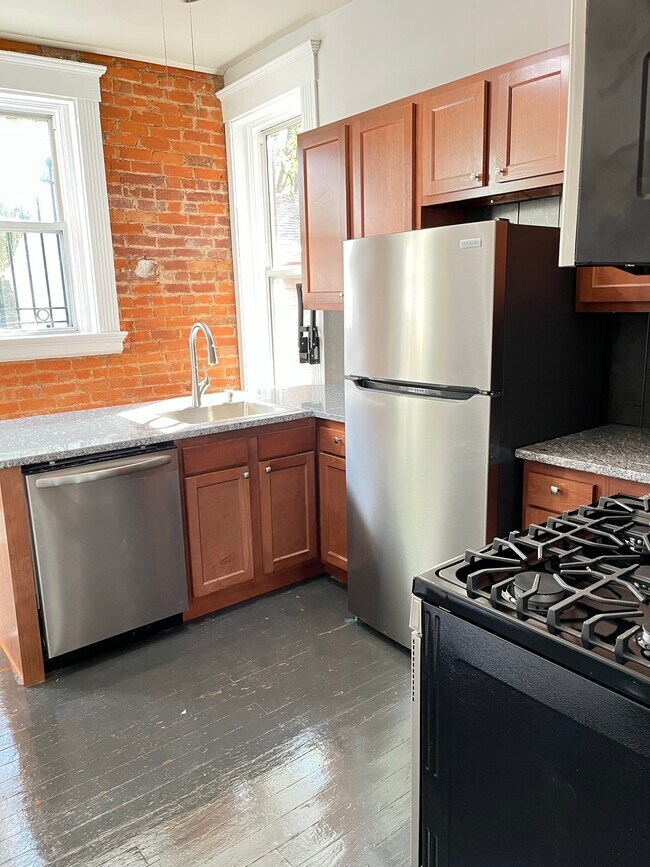 Kitchen 1 - 4210 Langland St