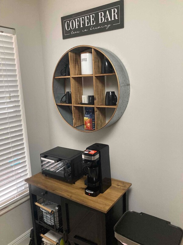 Foto del edificio - 1933 Courtyard Way