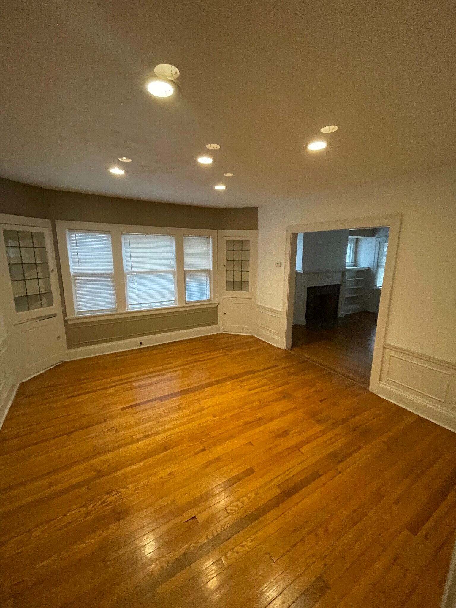 3666 Tolland Rd Shaker Heights, OH 44122 – photo 5