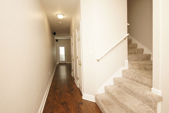 Foto del edificio - Central Niceville Location