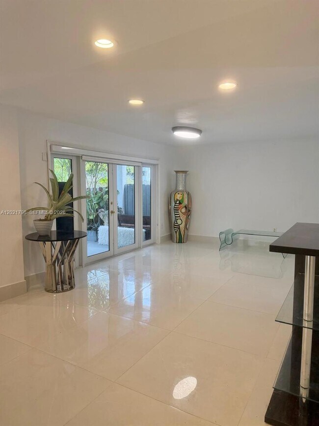Building Photo - 8909 SW 108th Circle Ct
