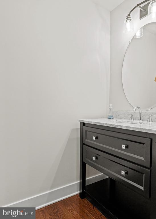 Foto principal - 29 E 1st Ave