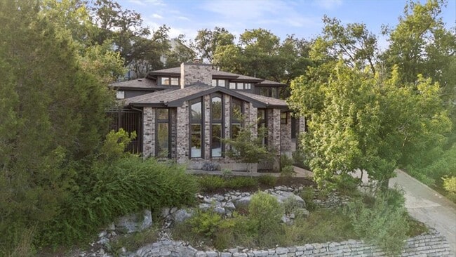 Building Photo - 6002 Mt Bonnell Rd