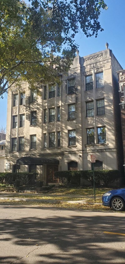 Primary Photo - 317 S Oak Park Ave