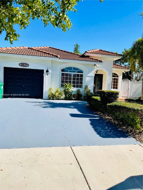 Photo - 20125 NW 78th Pl (Hialeah, FL)