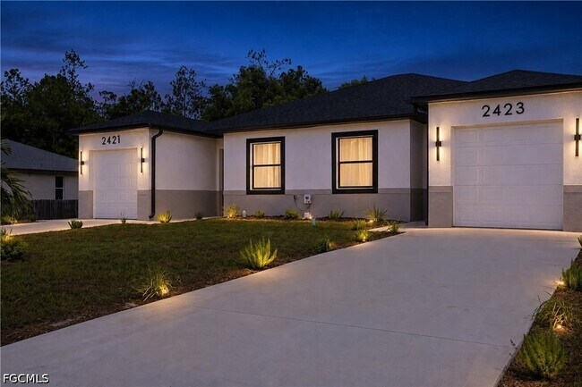 Foto del edificio - 2421 Herb Ave S